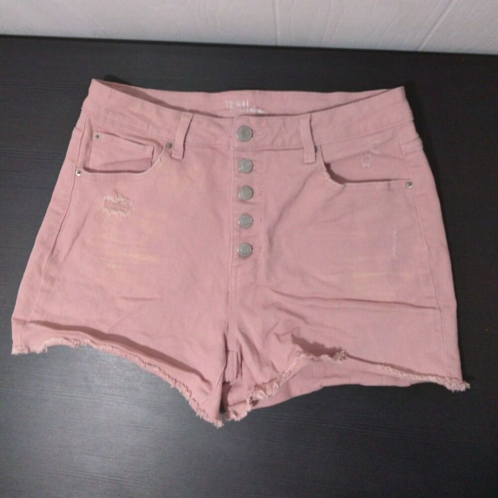 Time and True Women's Size 12 Pink Denim Shorts‎